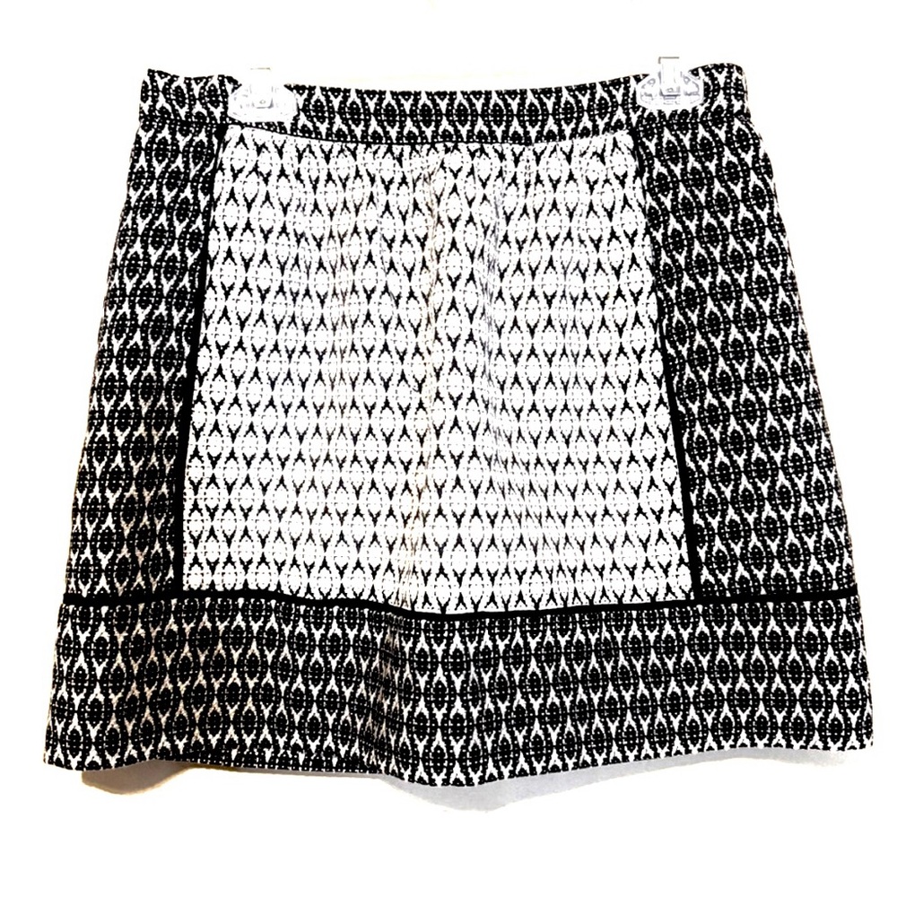 J. CREW Black & White TEXTURED BLOCK PRINT SKIRT Woven Jacquard Mini Skirt Sz 10 - Picture 2 of 9
